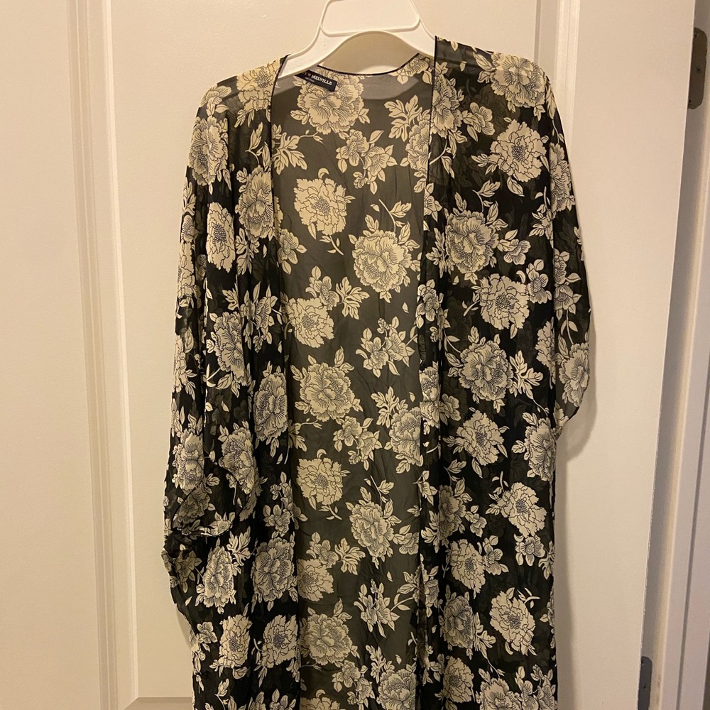 Flower kimono